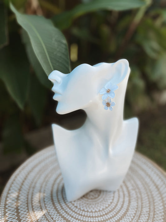 White & Gold Daisy Earring