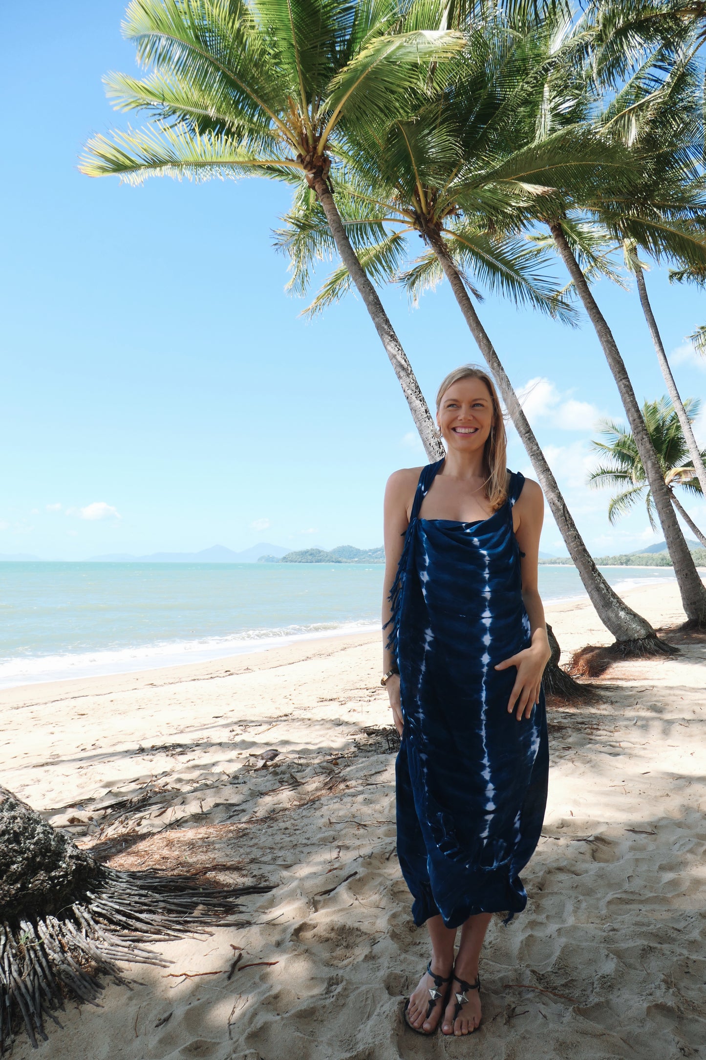 Wearable Sarong - Tie Dye Stripes - Navy & White